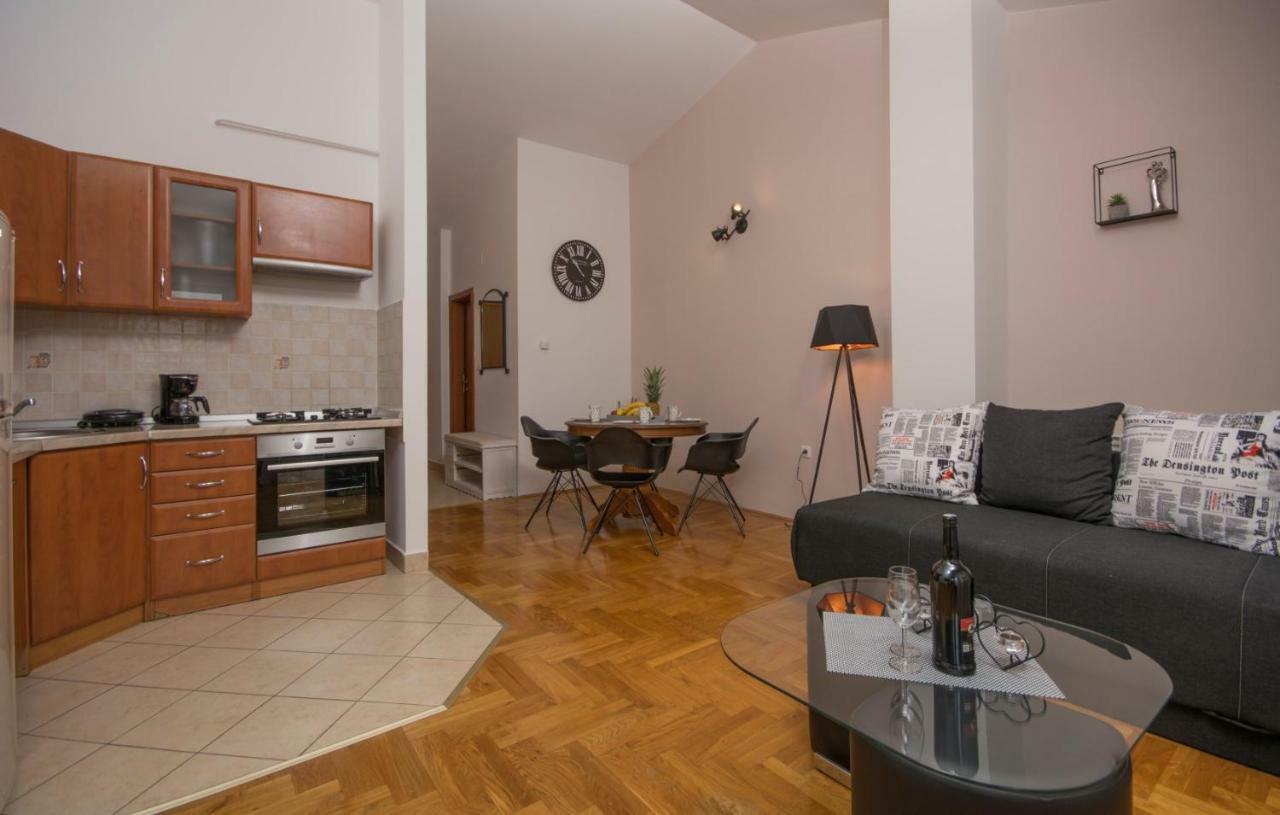 City Centre Sea View Apartment Pula Exterior foto